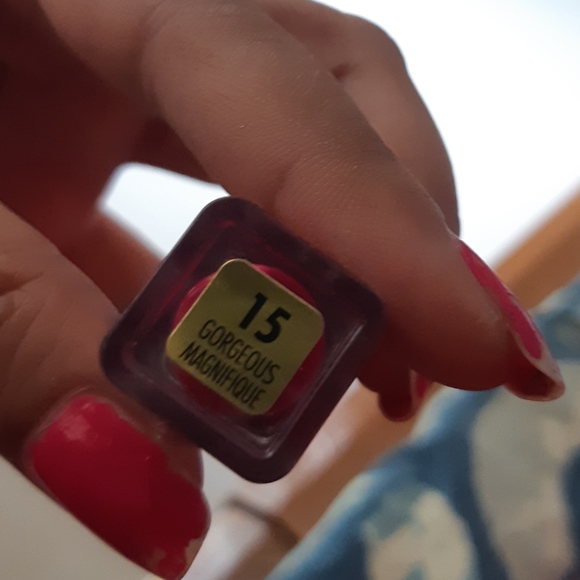 Milani amore matte gorgeous - Picture 7 of 7